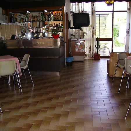 Hotel Villa Tua リッチョーネ エクステリア 写真