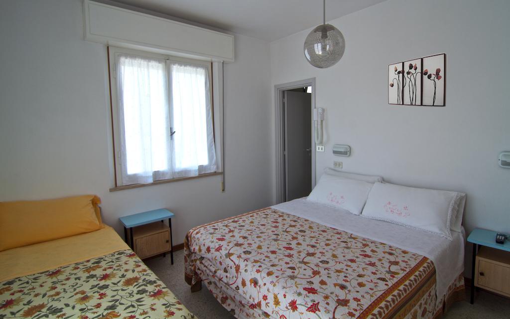 Hotel Villa Tua リッチョーネ 部屋 写真