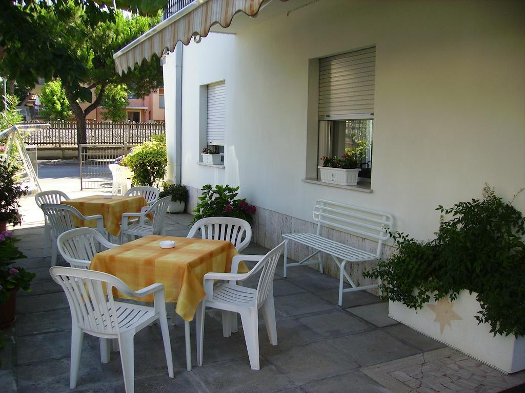 Hotel Villa Tua リッチョーネ エクステリア 写真